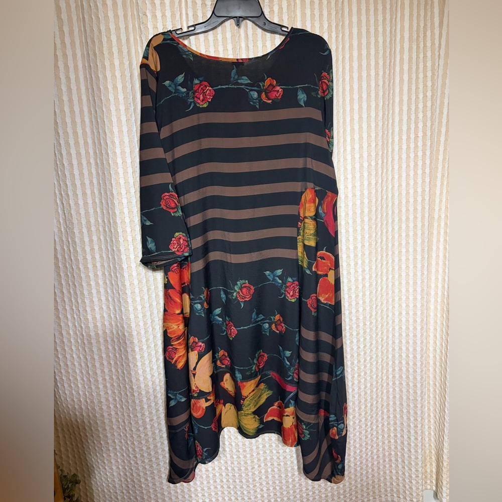 Shana Black Floral and Striped Long Sleeve Dress - Picture 3 of 6
